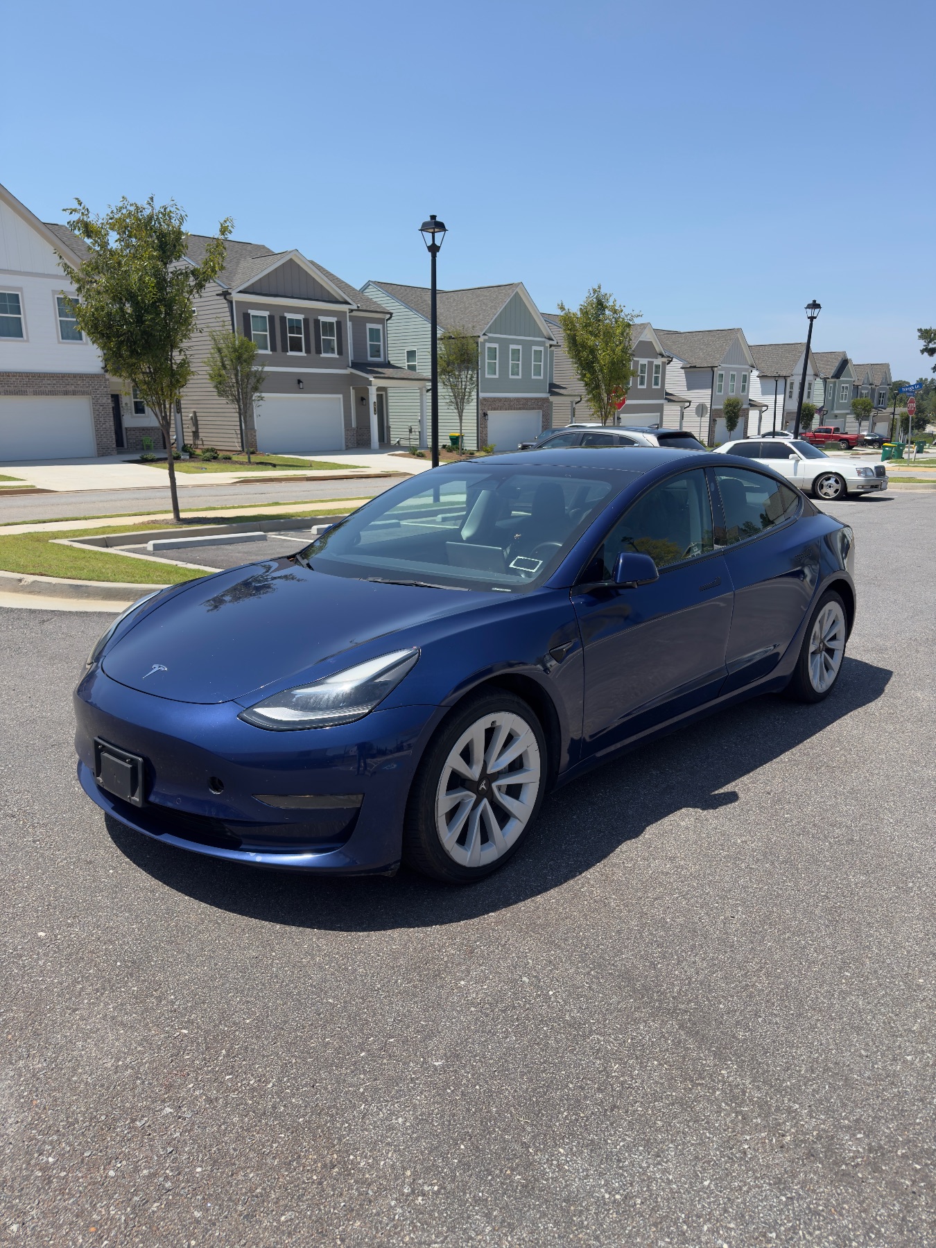 2022 Tesla Model 3 Standard Range Sedan 4D