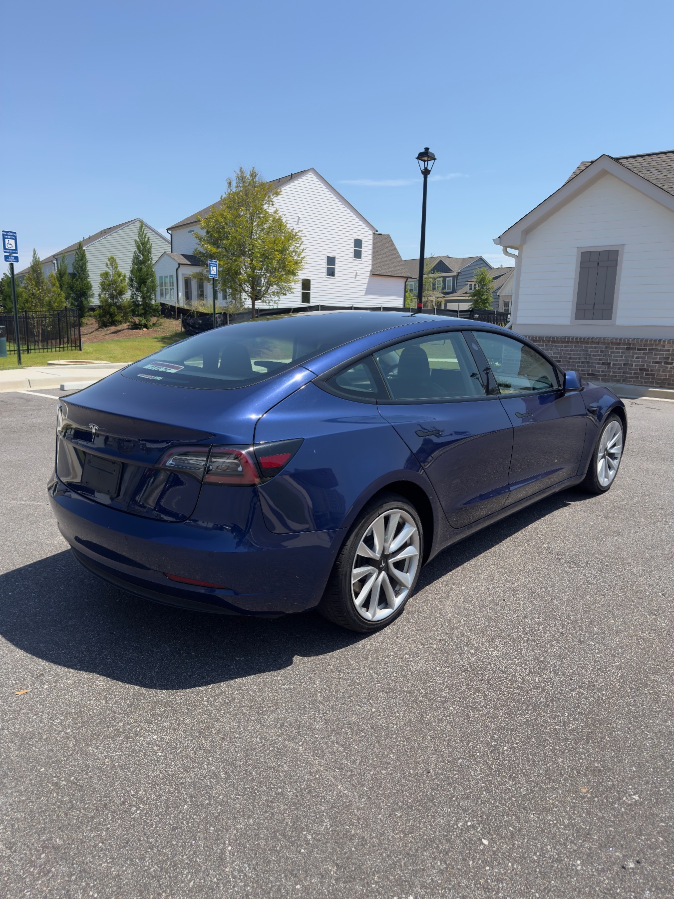 2022 Tesla Model 3 Standard Range Sedan 4D