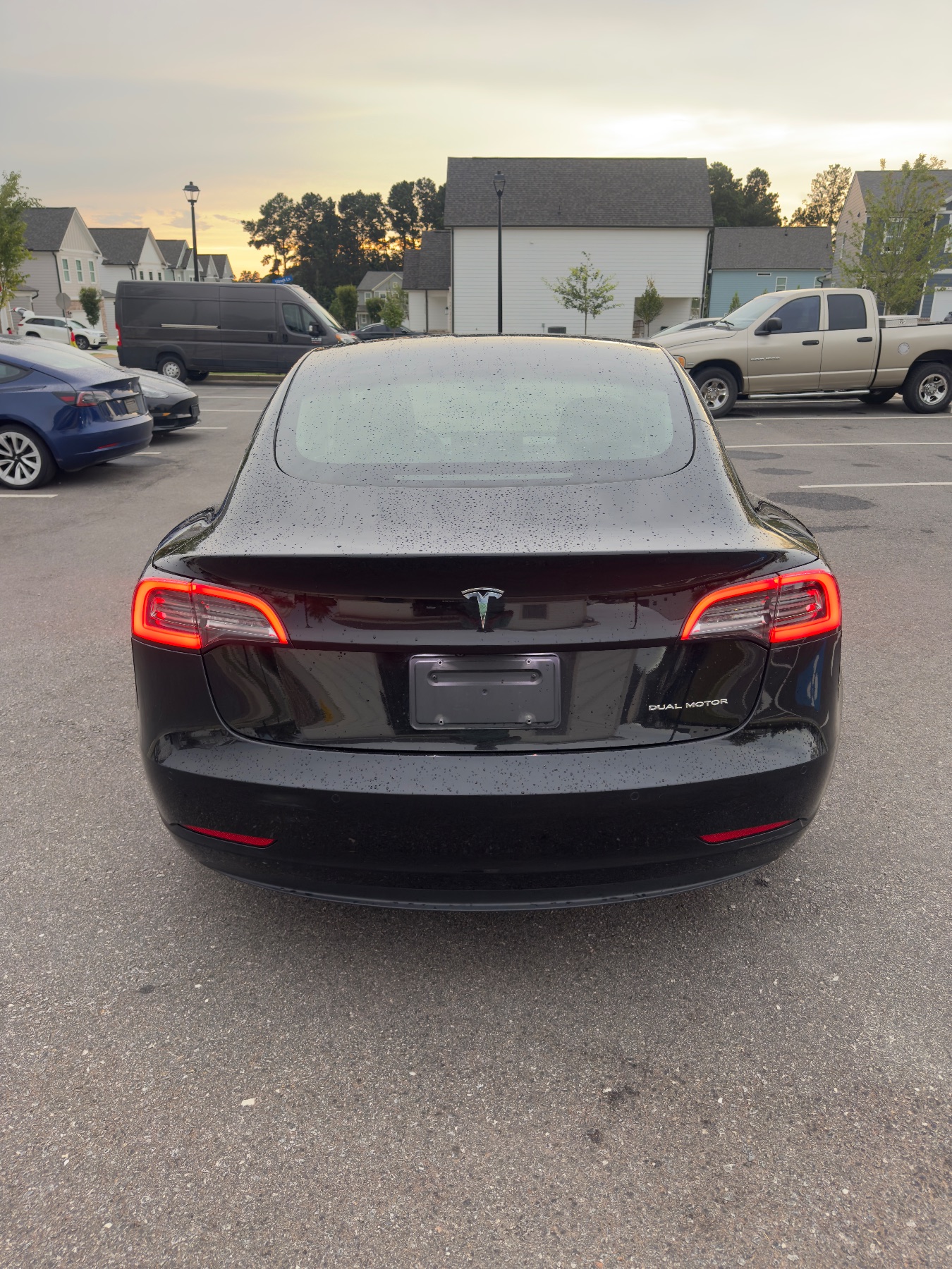 2022 Tesla Model 3 Long Range Sedan 4D