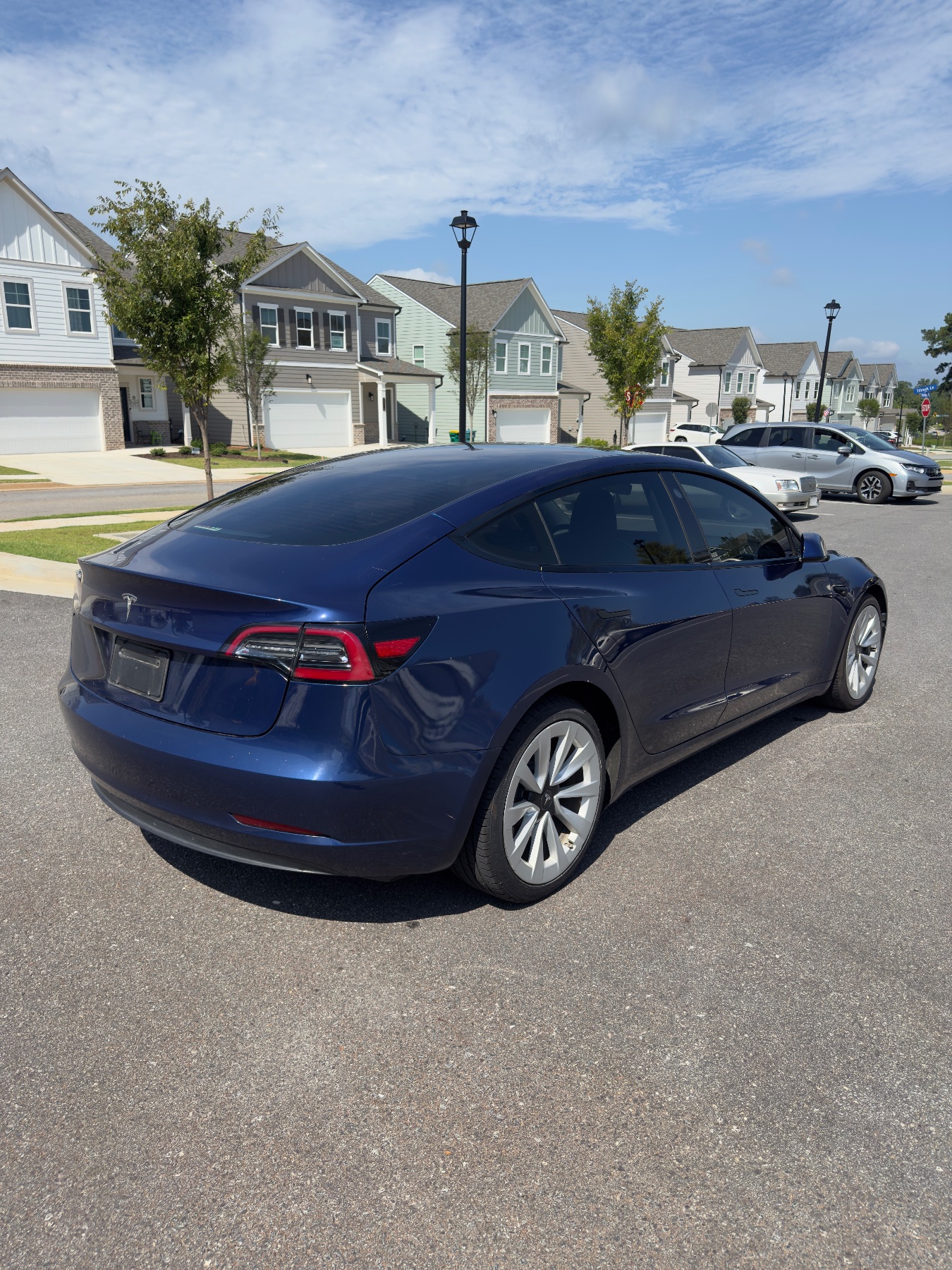 2022 Tesla Model 3 Standard Range Sedan 4D